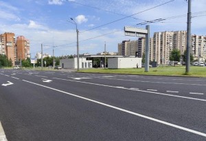 В Санкт-Петербурге обновили дорожное полотно на участке Российского проспекта